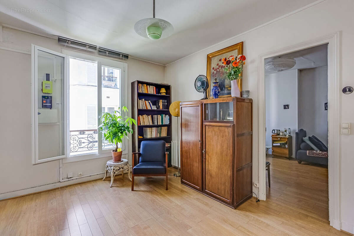 Appartement à PARIS-12E