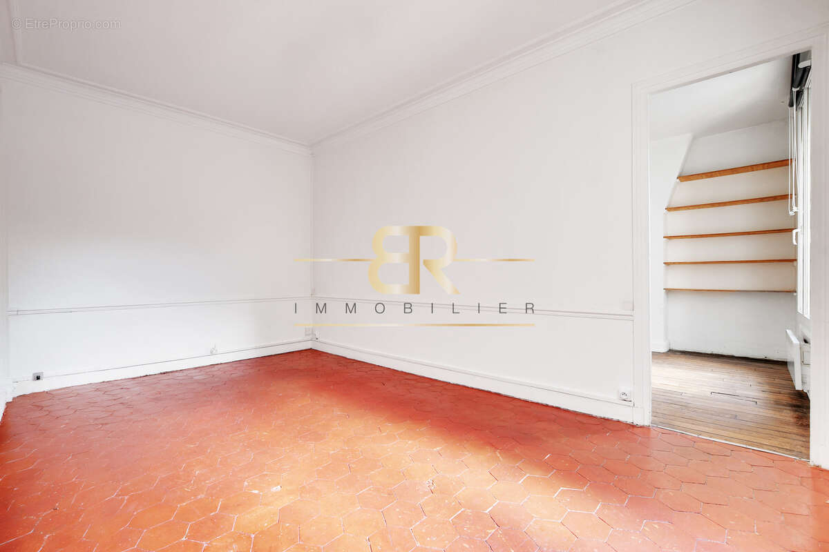 Appartement à PARIS-11E