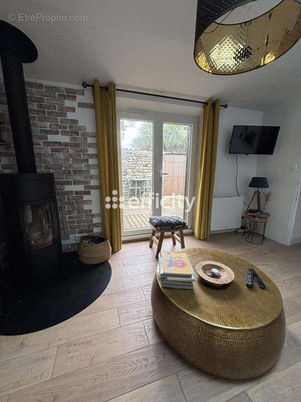 Maison à NIEUL-SUR-MER