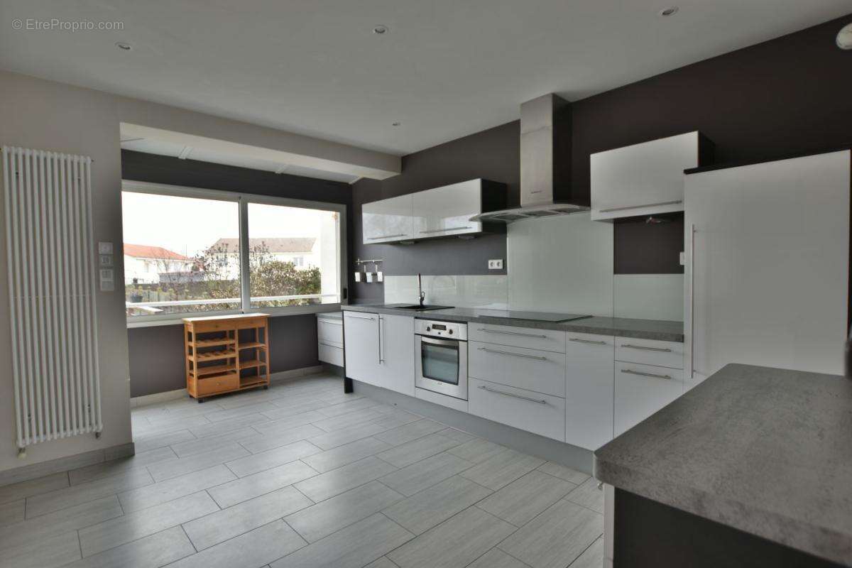 Maison à SAINT-LEGER-SOUS-CHOLET