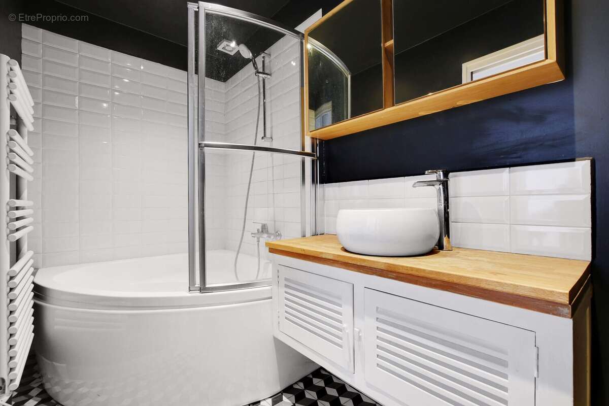 Photo 8 - Appartement à PARIS-11E