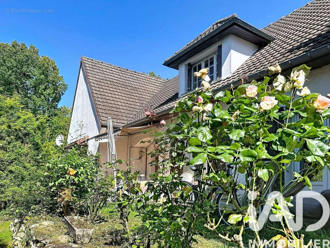 Photo 2 - Maison à BUCY-LE-LONG