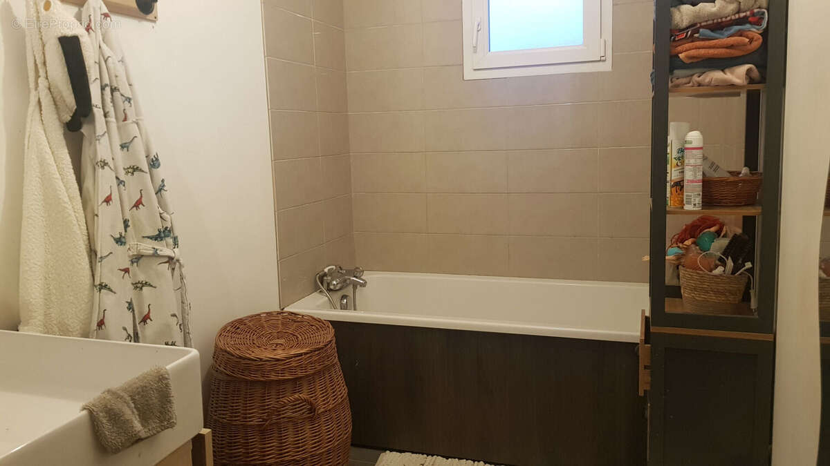 Maison à SAINT-LEGER