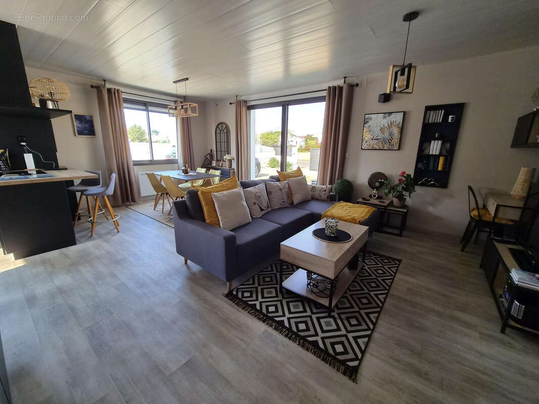 En limite de Boisvinet - 2 chambres + espace couchage - piscine - photo 7