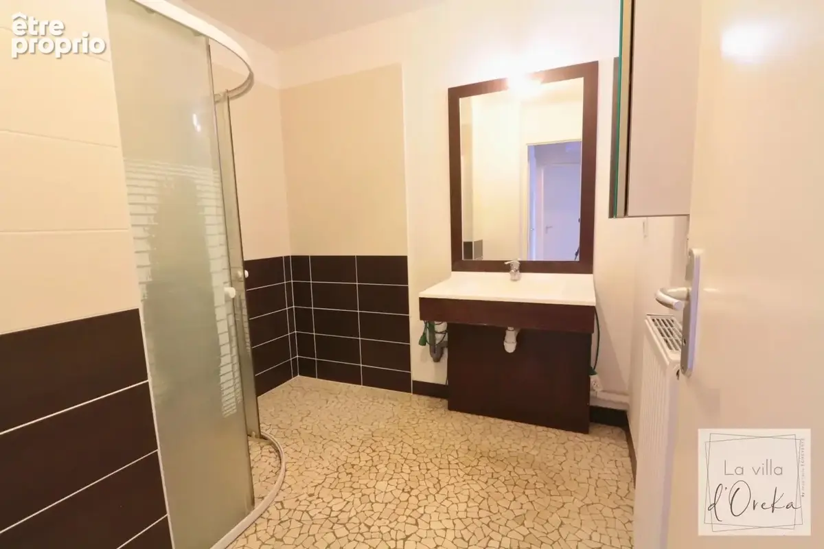 Bel Appartement T3 de 65m2 avec terrasse vue dégagée et 2 pl. parking - photo 9