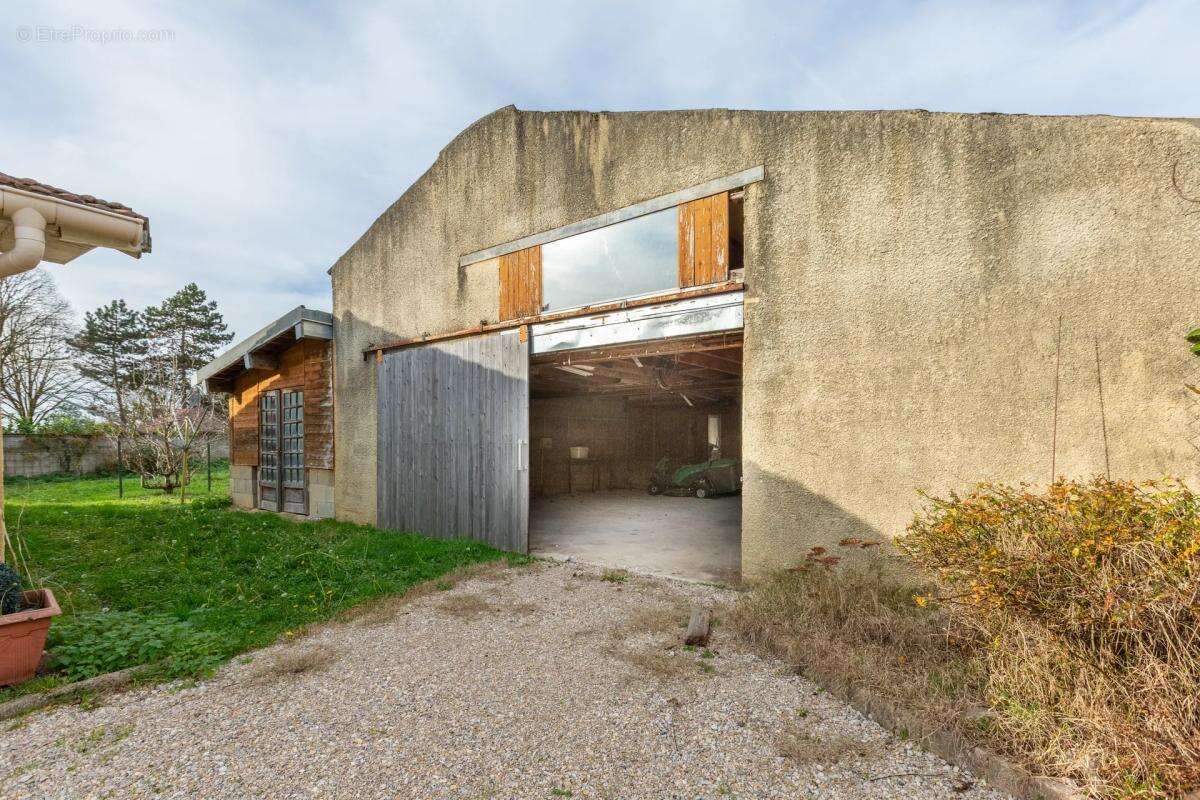 Maison à CHATEAU-GAILLARD