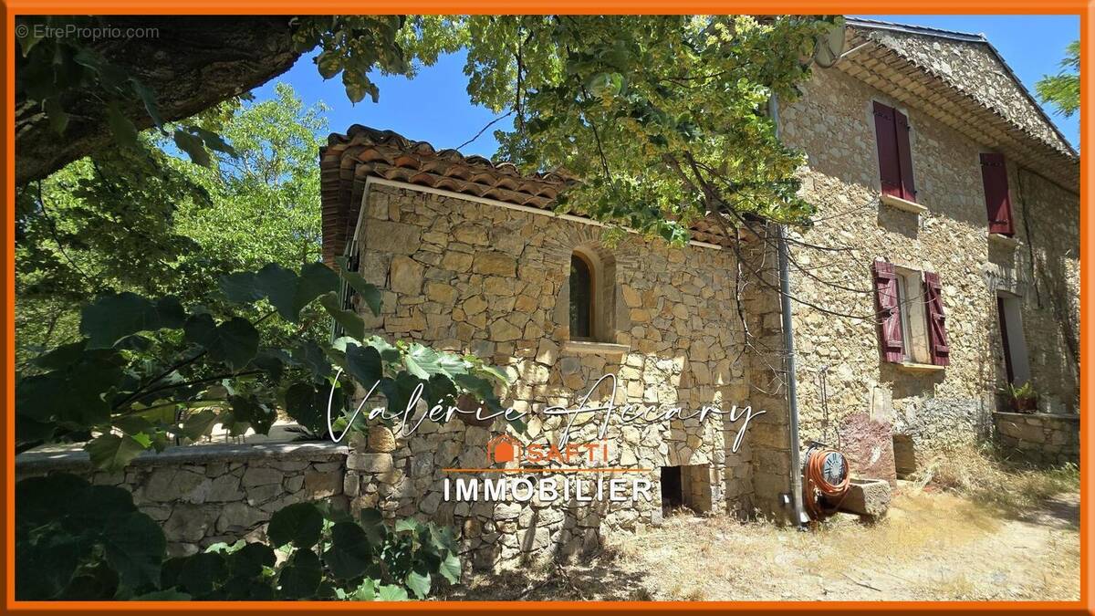 Photo 1 - Maison à ROCBARON