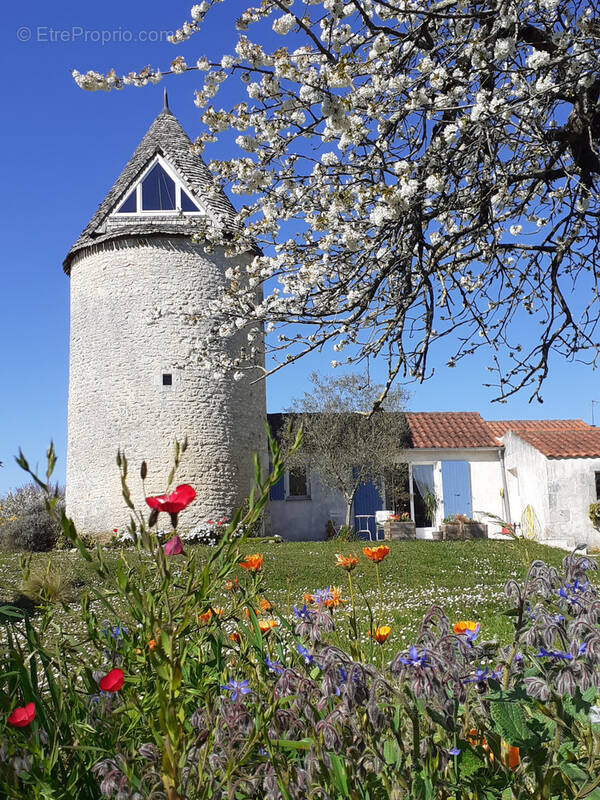 Maison à PONT-L'ABBE-D'ARNOULT
