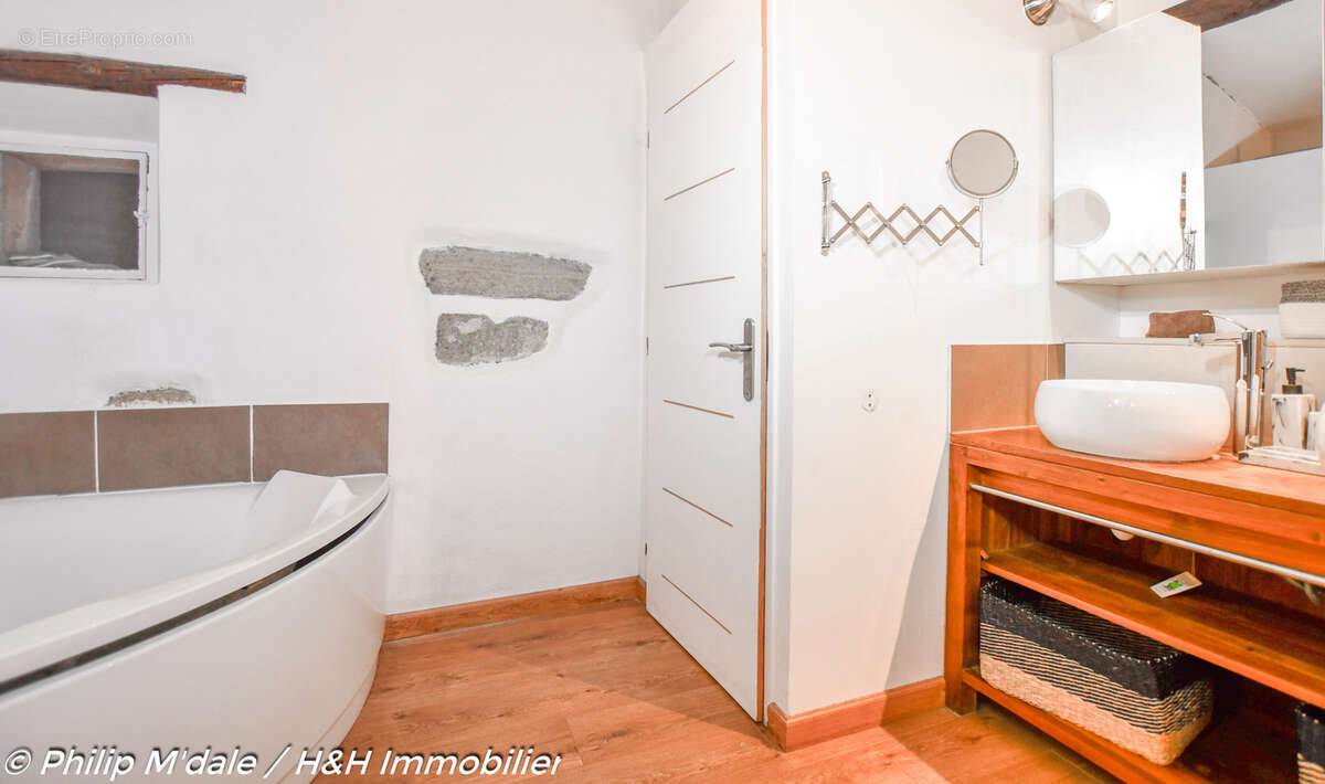 Maison à MORIERES-LES-AVIGNON