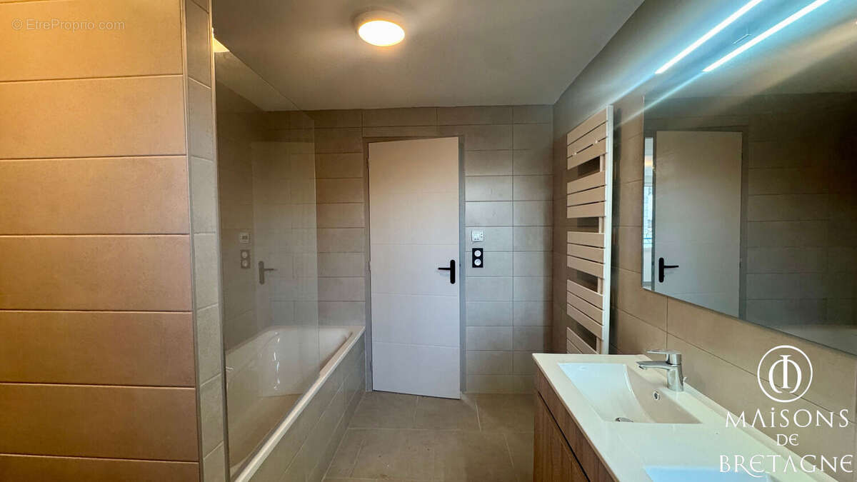 Appartement à PONT-AVEN