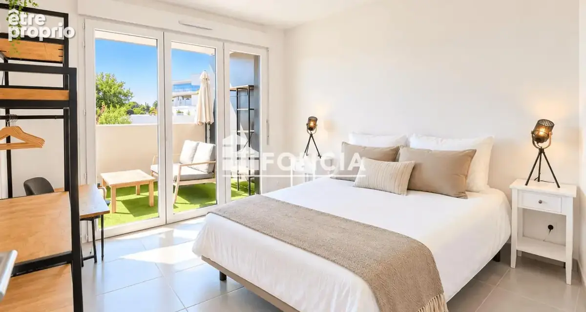Agde – Cap d'Agde : T3 de 56,60 m² avec balcon de 22 m², résidence récente avec ascenseur et parking - photo 10