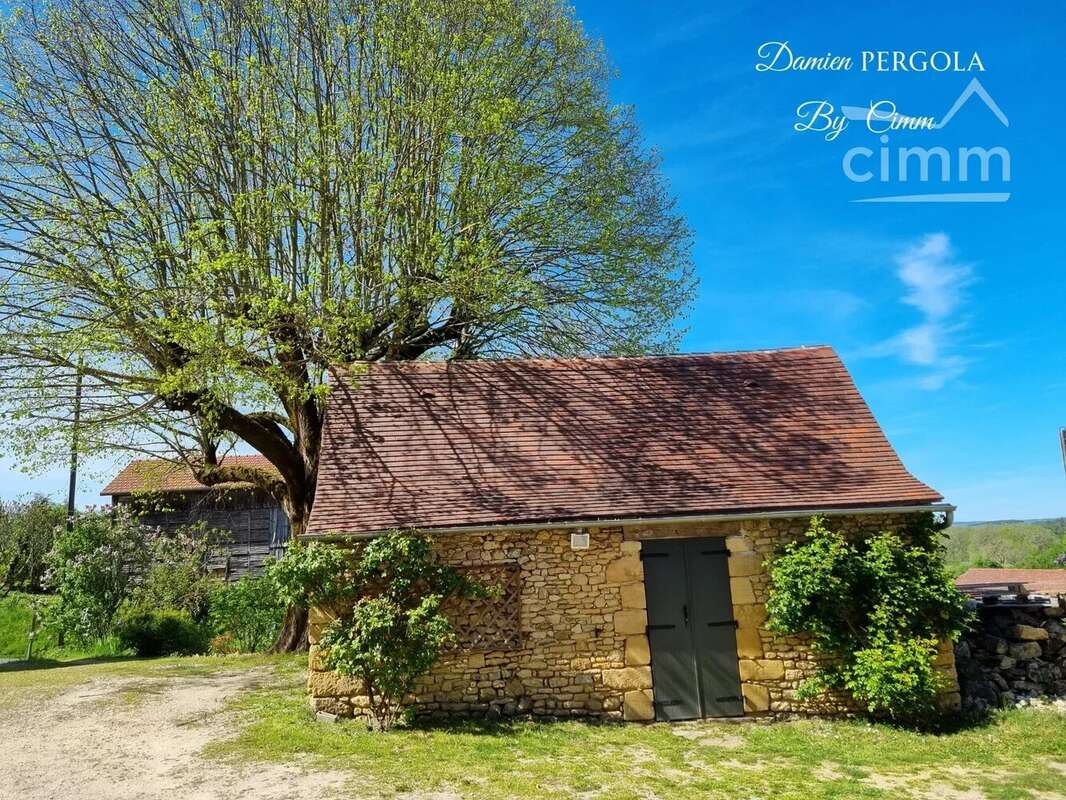 Propriété de caractère avec 5 suites, grange et hangar au cœur du Périgord Noir - photo 18