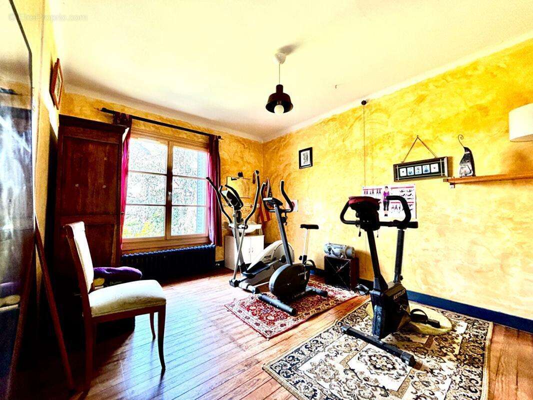 Chateau  (6 chambres) - 190 m2 - photo 17