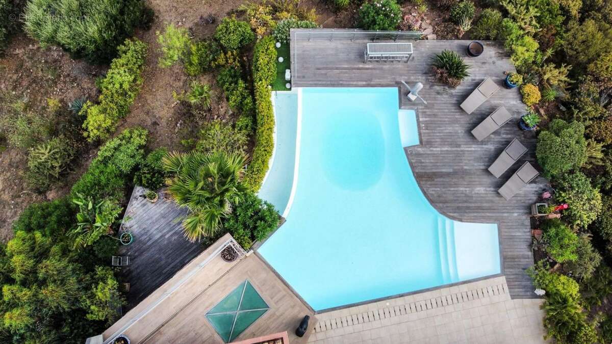 Appartement à PORTO-VECCHIO