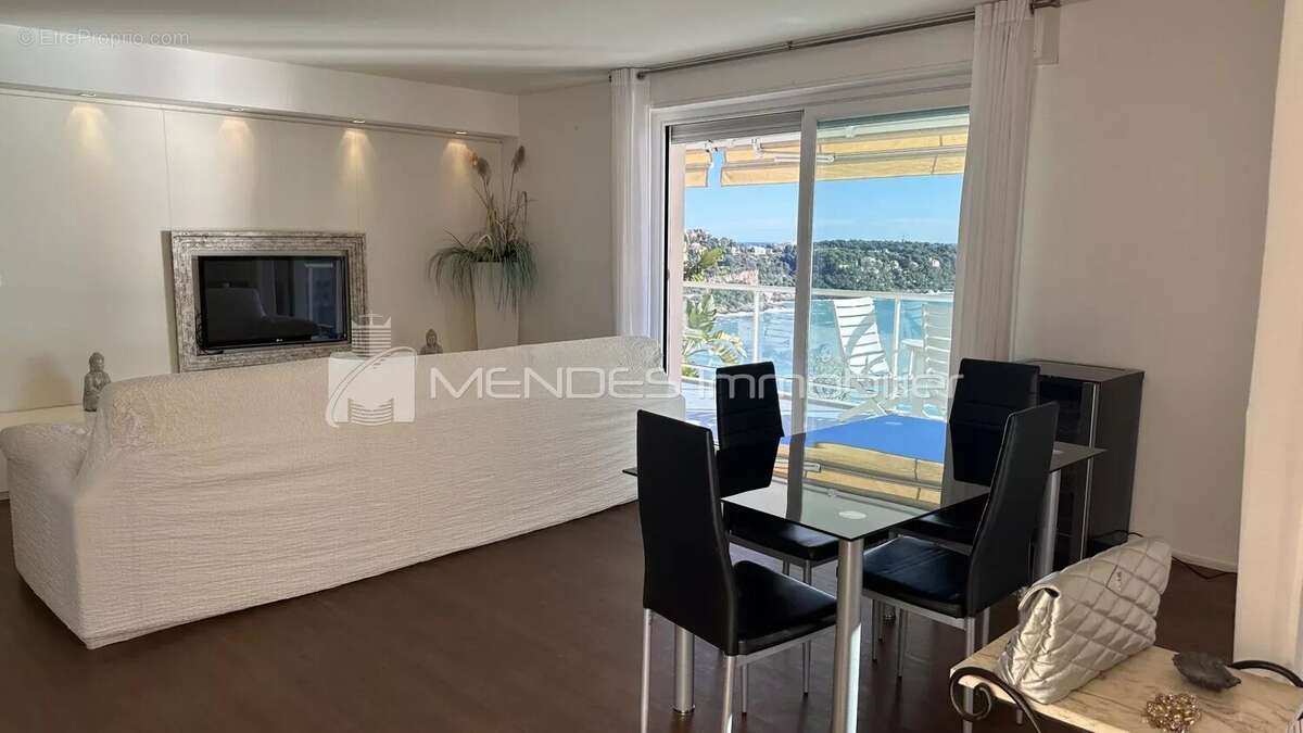 Appartement à ROQUEBRUNE-CAP-MARTIN