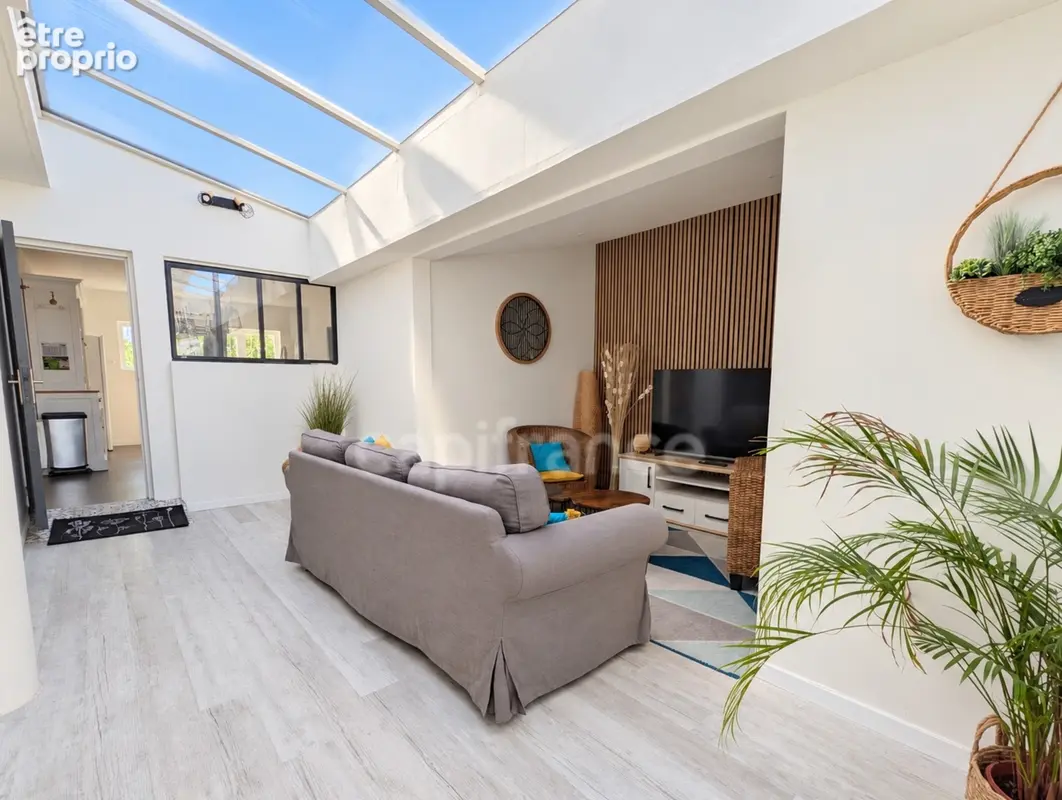 RONCE LES BAINS – À quelques pas de la plage – Appartement 7 pièces de 130 m² avec terrasse et balcon - photo 6