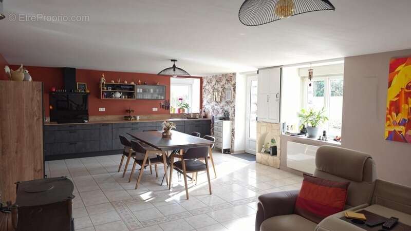 Maison à PLELAN-LE-GRAND