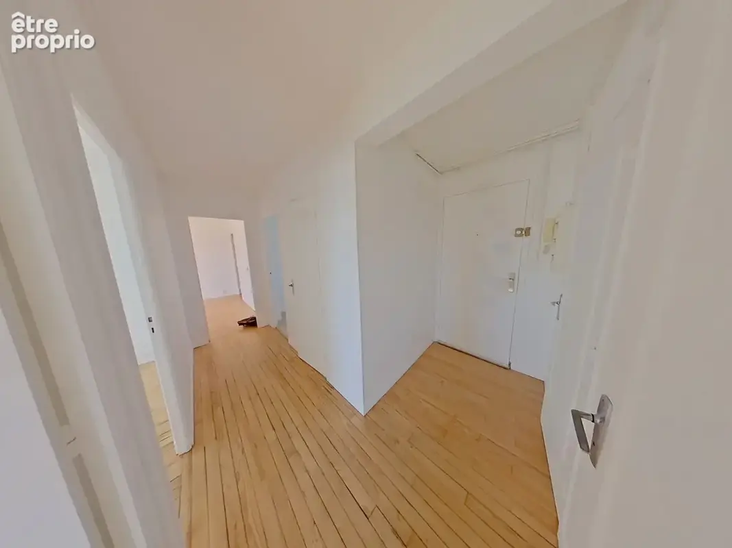 Appartement t4 a vendre brest saint-pierre - dalle beton - photo 10