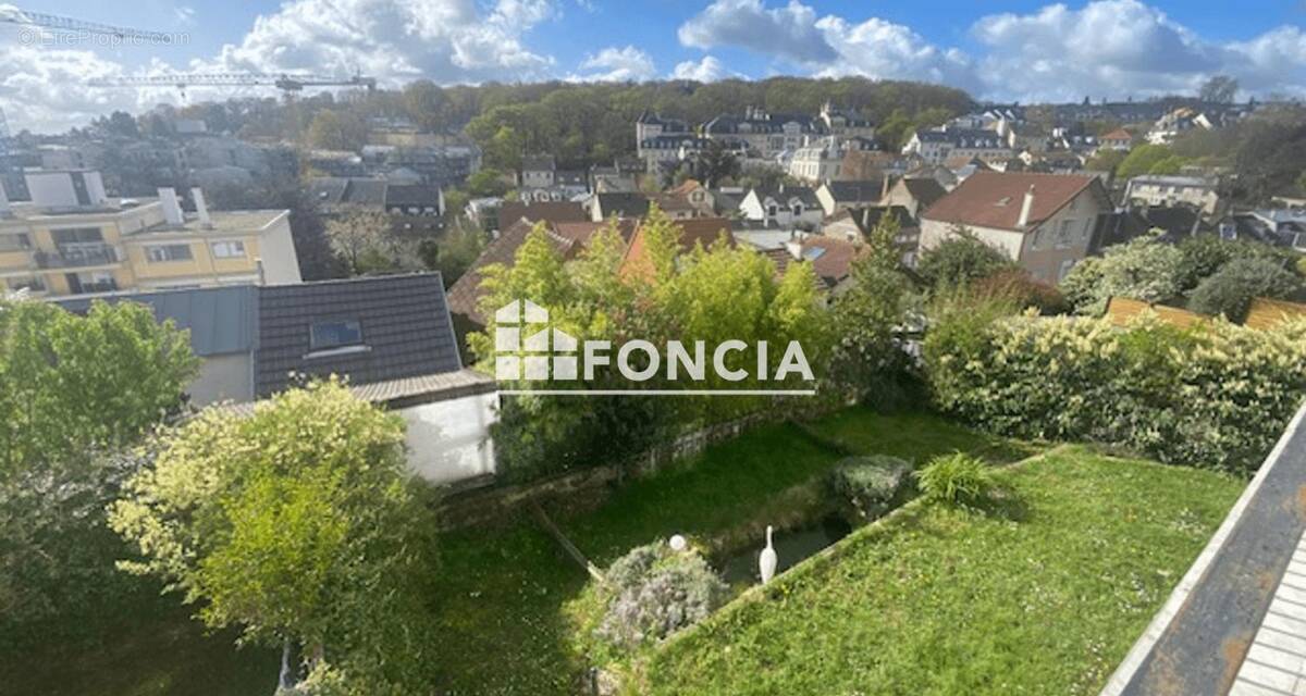 Maison à LE PLESSIS-ROBINSON