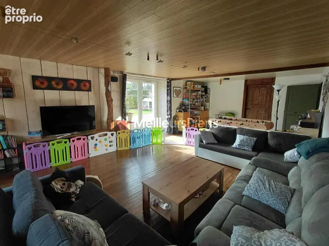 Maison 271m² située à saint broingt le bois - photo 15