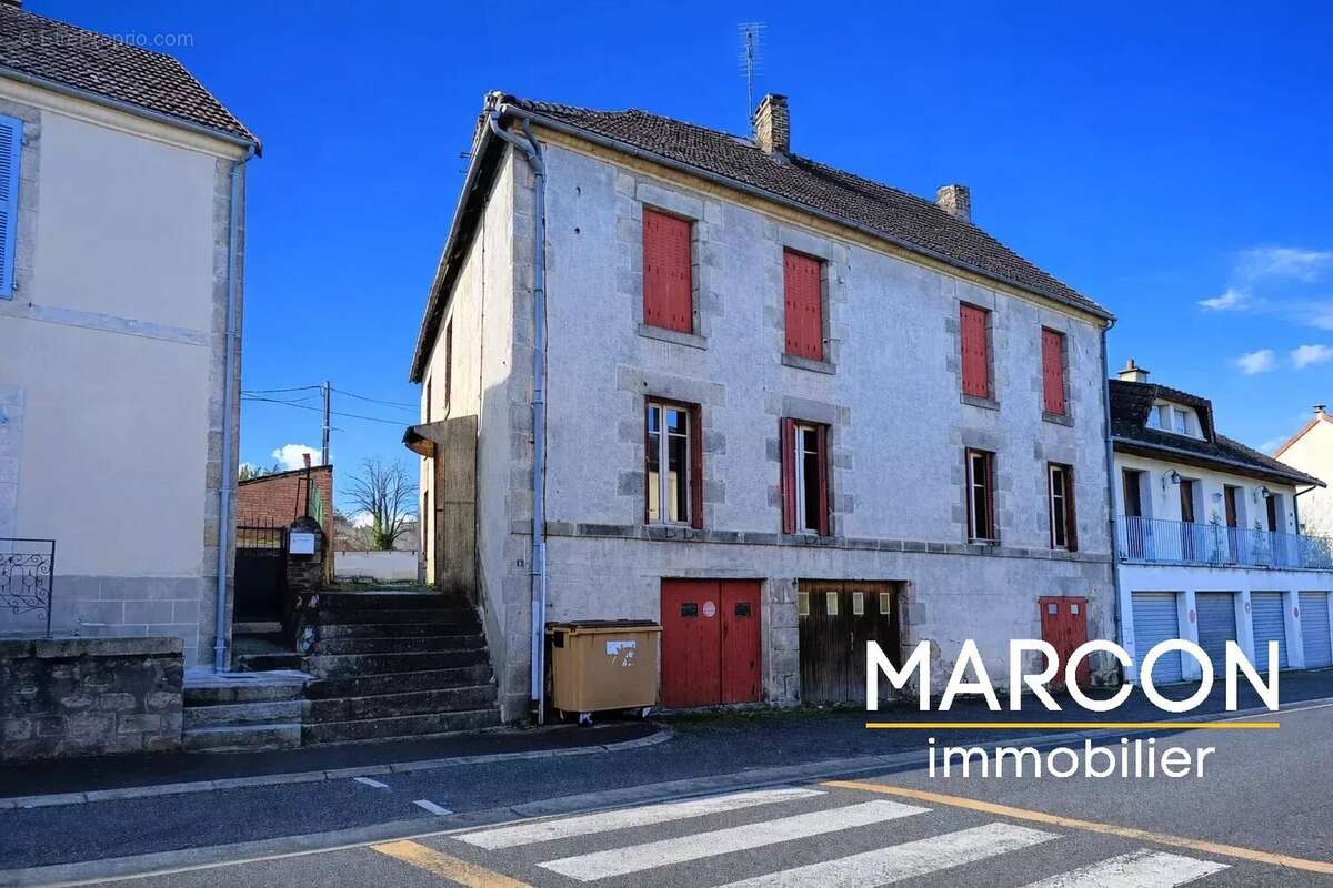 Maison à LAVAVEIX-LES-MINES