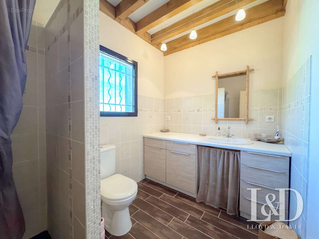 Maison à SAINT-PAUL-LE-JEUNE