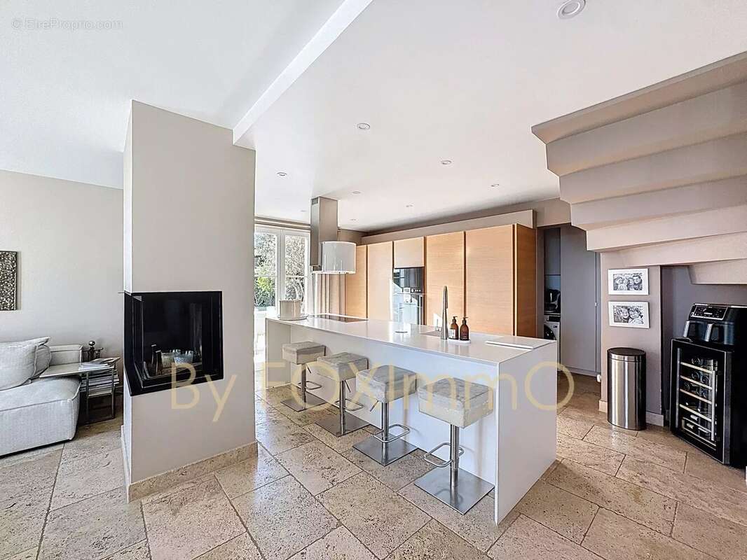 Maison à VILLENEUVE-LOUBET