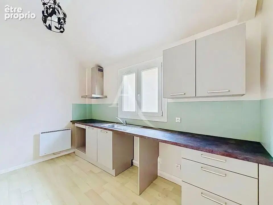Appartement F3 duplex au dernier étage à 5min à pieds de la gare - photo 3
