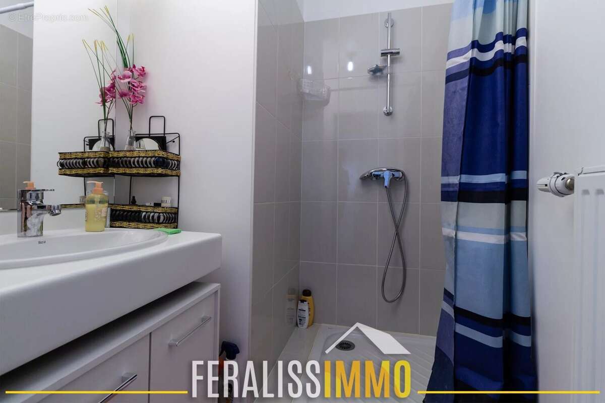 Maison à JOUY-LE-MOUTIER