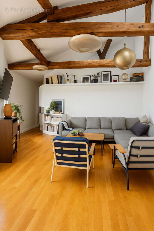 Appartement à PARIS-11E