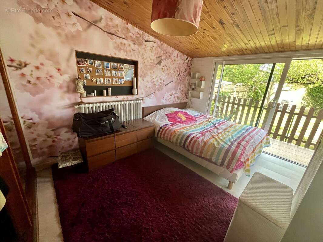 Maison à FONTENAY-LE-FLEURY