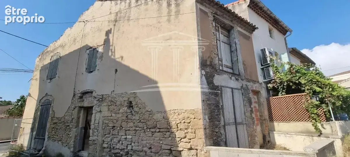 Maison à SORGUES