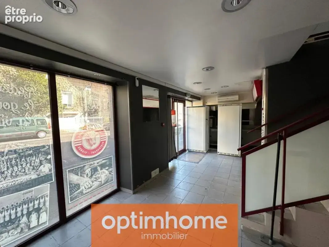 Immeuble professionnel 210 m² – vitrine + jardin 397 m² – Brive - photo 2