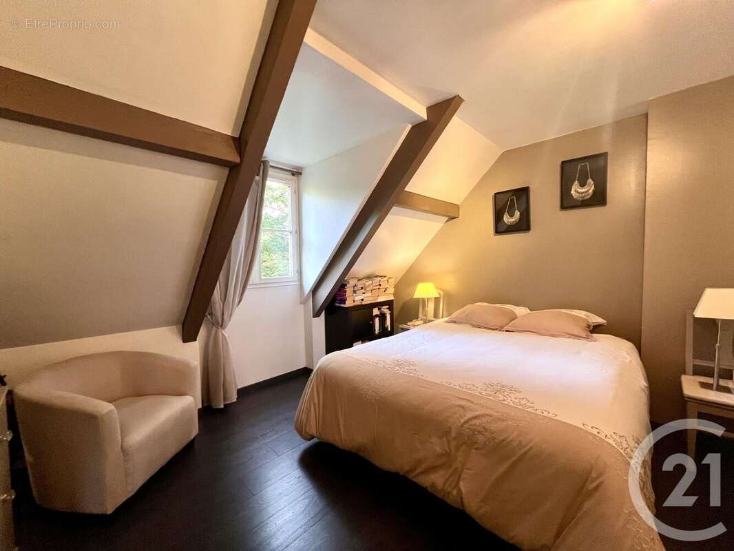 Maison à ARBONNE-LA-FORET