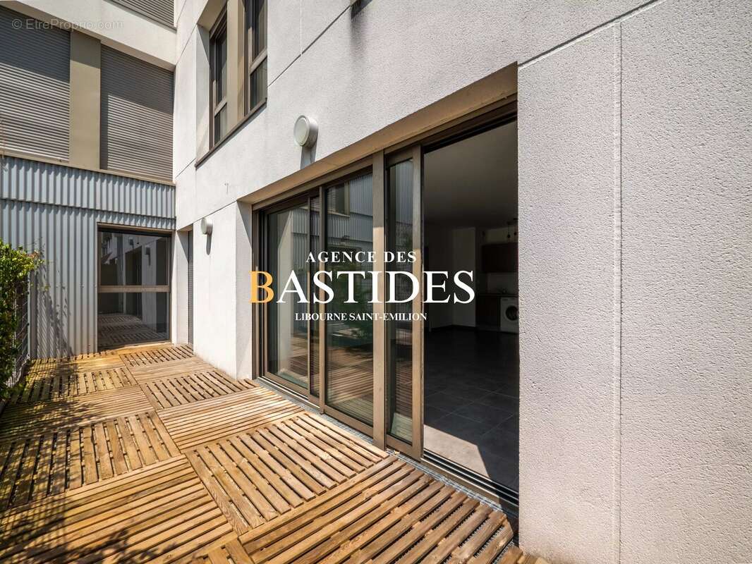 Appartement 3 pieces de 70.62m2 - photo 2