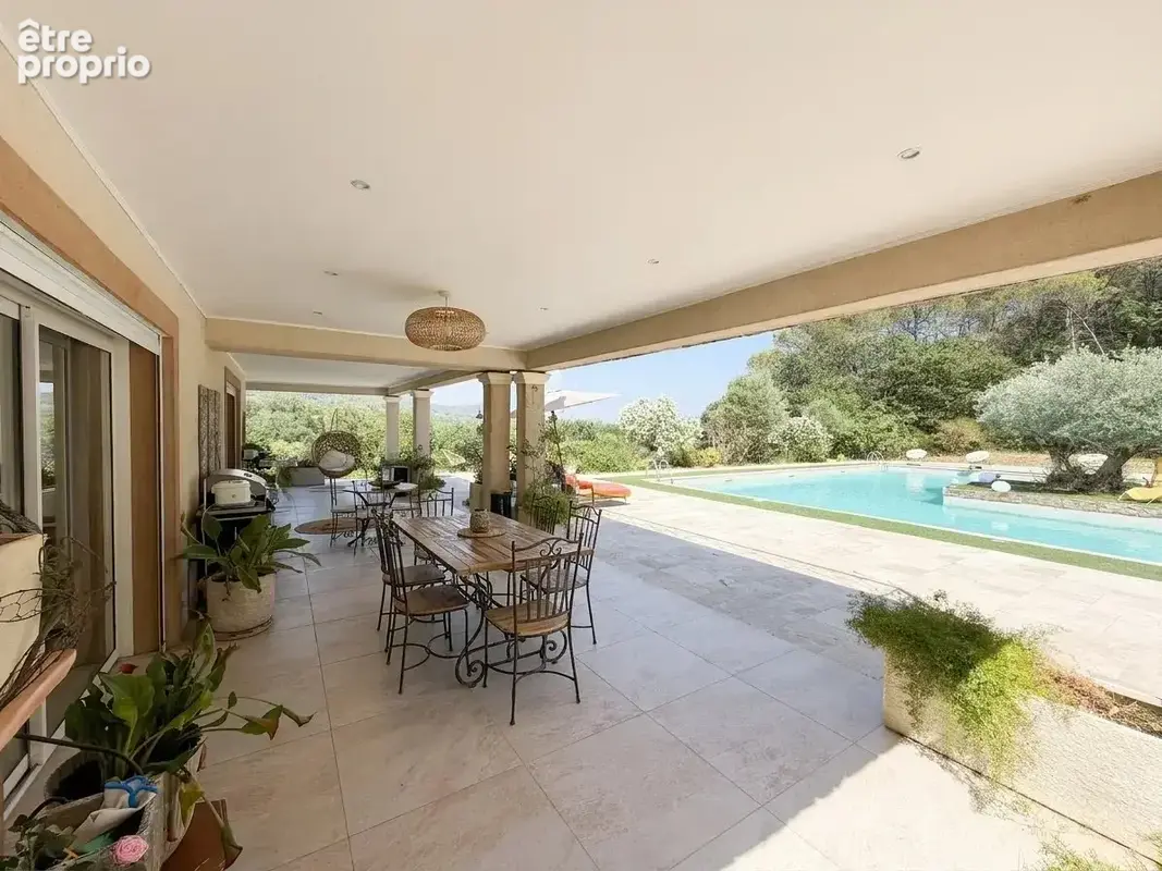 Villa d’exception en Provence - Élégance, espace et art de vivre - photo 11