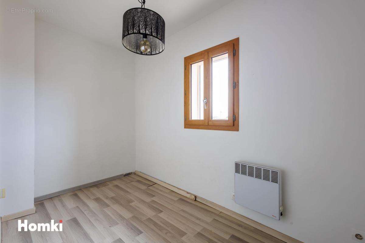 Maison à VILLES-SUR-AUZON