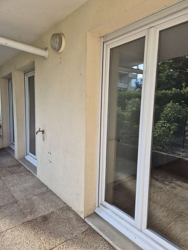 Appartement T3 avec jardin et garage - photo 8