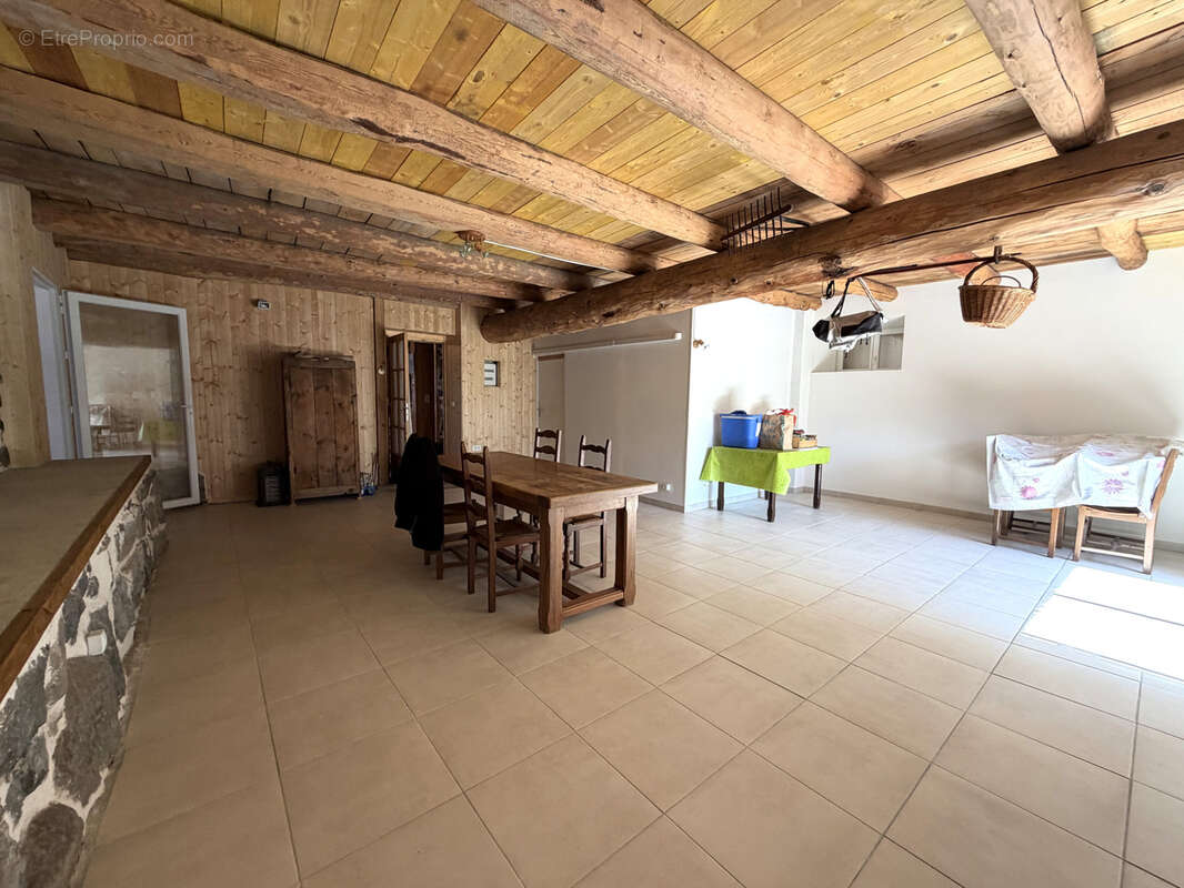 Jolie maison en pierre - photo 6