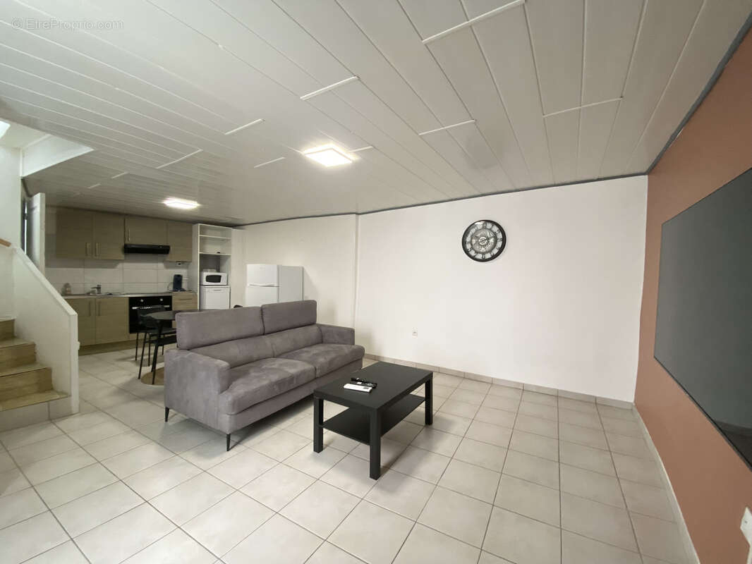 Appartement à VIAS