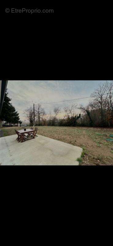 Maison à SAINT-JUNIEN