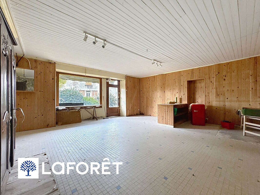 Maison à KERNASCLEDEN