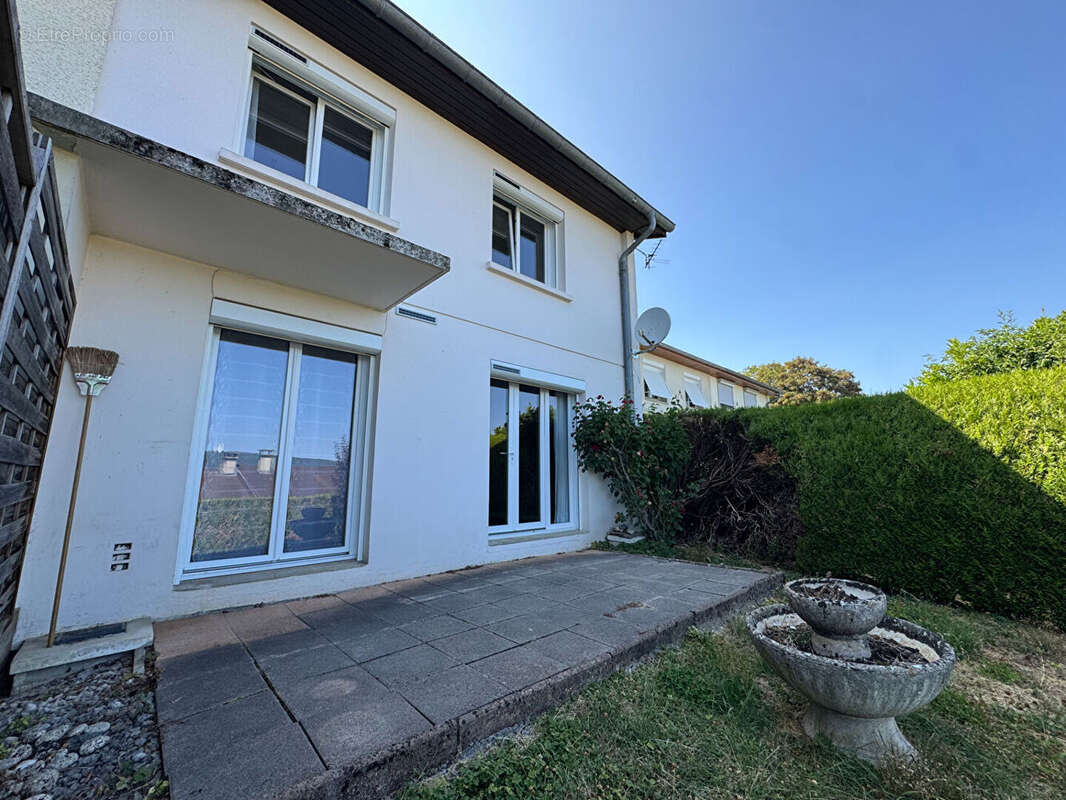 Maison Lons-Le-Saunier / 6 pièces / 3 chambres / 90 m² - photo 6