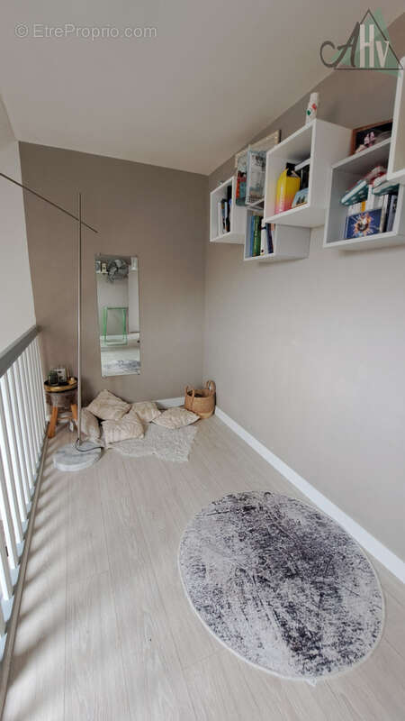 Appartement à SAINT-VALERIEN