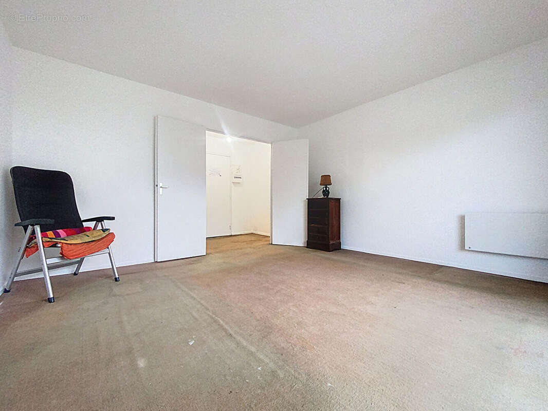 Appartement à LA COURNEUVE