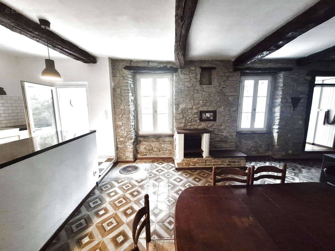 Maison à LA LIVINIERE