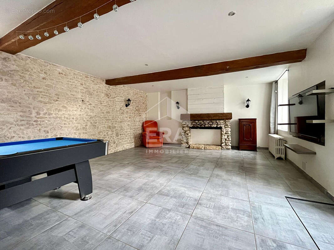 Longère 195m² à guercheville - photo 12