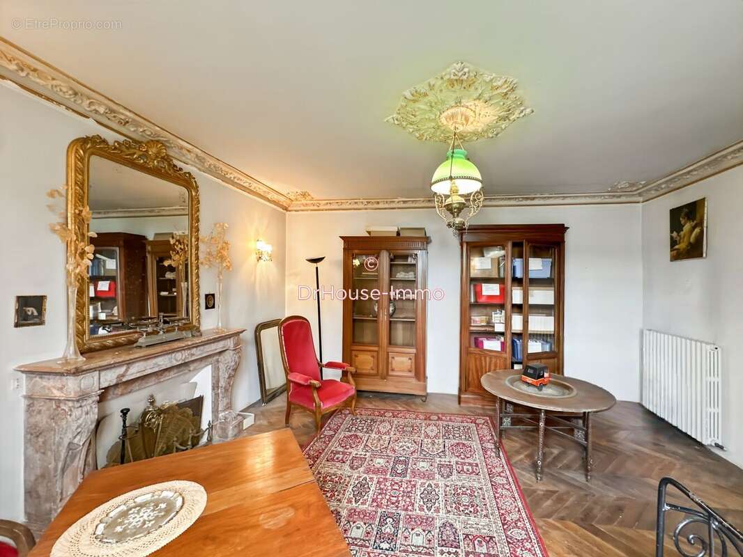 272 m² à Nogent-Le-Bernard  - photo 16