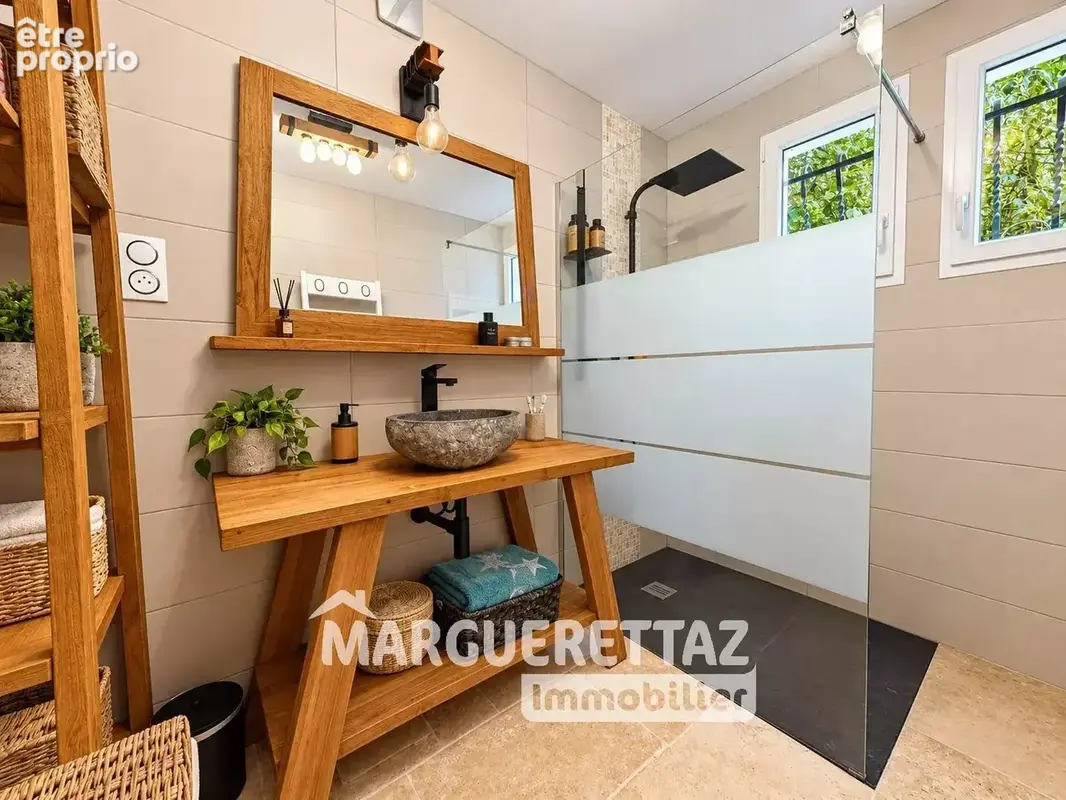 VIUZ-EN-SALLAZ – Maison familiale avec magnifique terrain arboré - photo 16