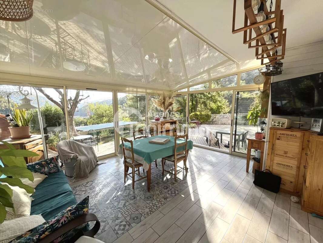 Maison à CANTARON